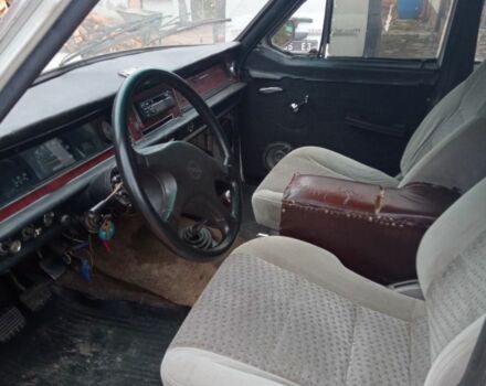 Белый ГАЗ 24, объемом двигателя 2.4 л и пробегом 150 тыс. км за 350 $, фото 6 на Automoto.ua