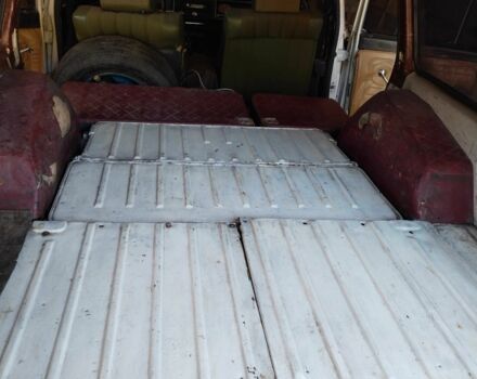 Белый ГАЗ 24, объемом двигателя 2.4 л и пробегом 190 тыс. км за 608 $, фото 14 на Automoto.ua