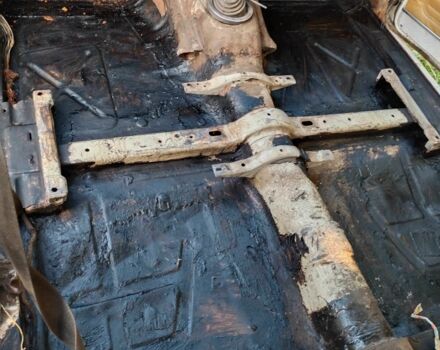 Белый ГАЗ 24, объемом двигателя 2.4 л и пробегом 190 тыс. км за 608 $, фото 18 на Automoto.ua