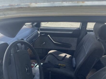 Белый ГАЗ 24, объемом двигателя 0 л и пробегом 3 тыс. км за 342 $, фото 1 на Automoto.ua