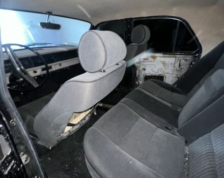 Черный ГАЗ 24, объемом двигателя 2.4 л и пробегом 222 тыс. км за 899 $, фото 2 на Automoto.ua