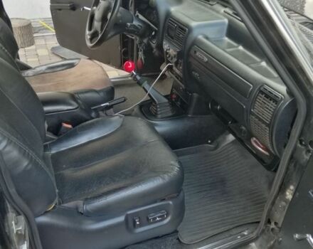 Черный ГАЗ 24, объемом двигателя 2.4 л и пробегом 400 тыс. км за 2500 $, фото 2 на Automoto.ua