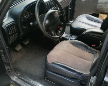 Черный ГАЗ 24, объемом двигателя 2.4 л и пробегом 400 тыс. км за 2500 $, фото 4 на Automoto.ua