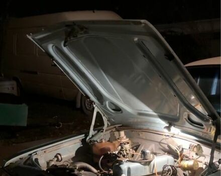 Синій ГАЗ 24, об'ємом двигуна 2.4 л та пробігом 36 тис. км за 5241 $, фото 4 на Automoto.ua