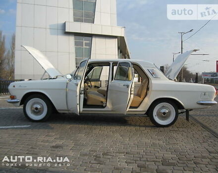 Белый ГАЗ 2401, объемом двигателя 2.5 л и пробегом 74 тыс. км за 12000 $, фото 4 на Automoto.ua