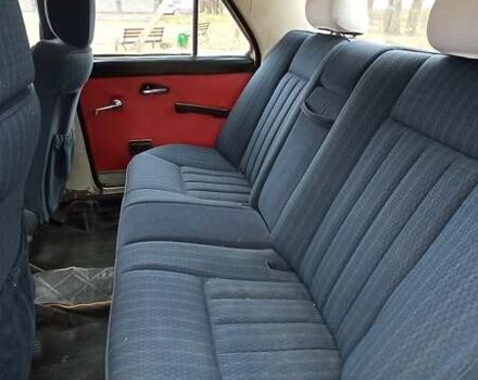 Білий ГАЗ 24 Волга, об'ємом двигуна 2.4 л та пробігом 89 тис. км за 1000 $, фото 10 на Automoto.ua