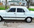 Белый ГАЗ 24 Волга, объемом двигателя 2.4 л и пробегом 160 тыс. км за 1000 $, фото 1 на Automoto.ua