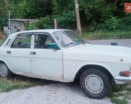Белый ГАЗ 24 Волга, объемом двигателя 2.45 л и пробегом 200 тыс. км за 1000 $, фото 2 на Automoto.ua