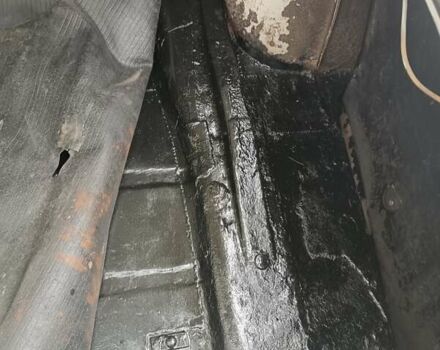 Білий ГАЗ 24 Волга, об'ємом двигуна 2.4 л та пробігом 100 тис. км за 962 $, фото 6 на Automoto.ua
