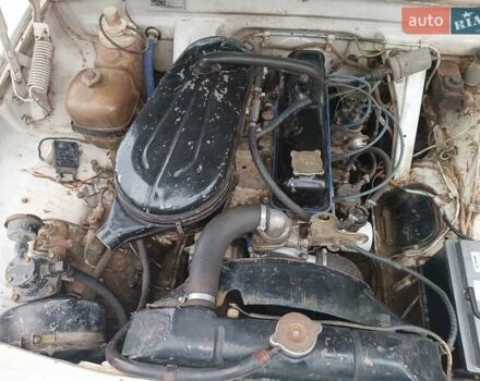 Білий ГАЗ 24 Волга, об'ємом двигуна 2.4 л та пробігом 100 тис. км за 962 $, фото 20 на Automoto.ua