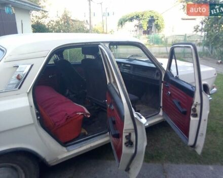 Бежевый ГАЗ 24 Волга, объемом двигателя 2.4 л и пробегом 63 тыс. км за 1050 $, фото 4 на Automoto.ua