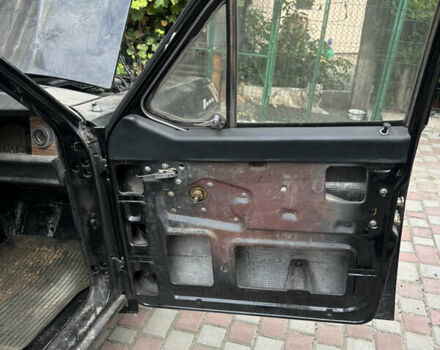 Черный ГАЗ 24 Волга, объемом двигателя 2.4 л и пробегом 1 тыс. км за 2000 $, фото 34 на Automoto.ua
