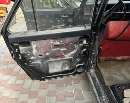 Черный ГАЗ 24 Волга, объемом двигателя 2.4 л и пробегом 1 тыс. км за 2000 $, фото 32 на Automoto.ua