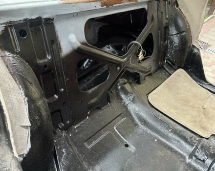 Черный ГАЗ 24 Волга, объемом двигателя 2.4 л и пробегом 1 тыс. км за 2000 $, фото 36 на Automoto.ua