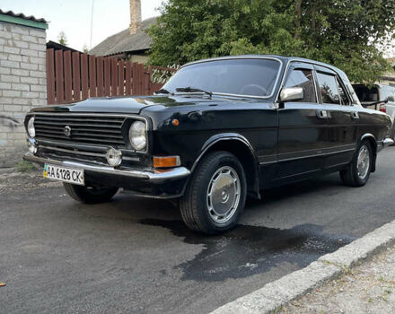 Черный ГАЗ 24 Волга, объемом двигателя 2.45 л и пробегом 21 тыс. км за 2350 $, фото 4 на Automoto.ua