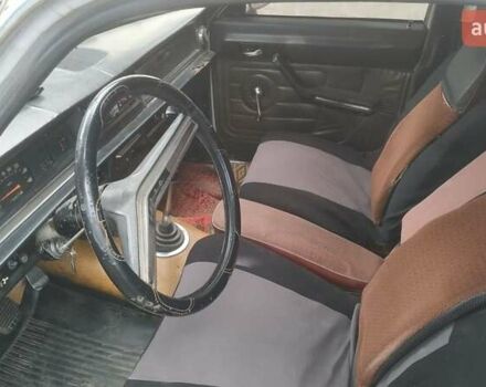 ГАЗ 24 Волга 1970 в Овруче на Automoto.ua Серый ГАЗ 24 Волга, объемом двигателя 2.4 л и пробегом 360 тыс. км за 1200 $, фото 3 на Automoto.ua