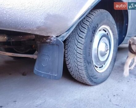 Серый ГАЗ 24 Волга, объемом двигателя 2.45 л и пробегом 100 тыс. км за 1000 $, фото 5 на Automoto.ua