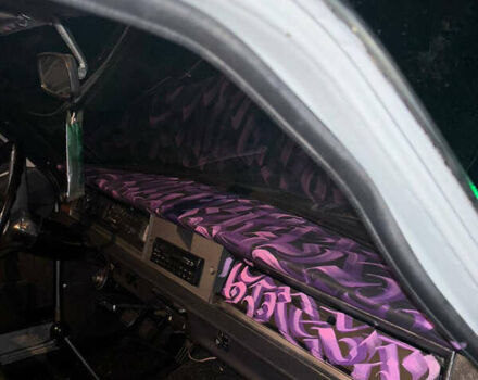 ГАЗ 24 Волга 1982 в Виннице на Automoto.ua Серый ГАЗ 24 Волга, объемом двигателя 2.45 л и пробегом 255 тыс. км за 2500 $, фото 2 на Automoto.ua