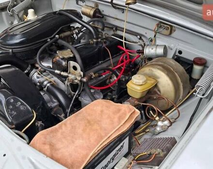 Сірий ГАЗ 24 Волга, об'ємом двигуна 2.5 л та пробігом 31 тис. км за 9800 $, фото 78 на Automoto.ua