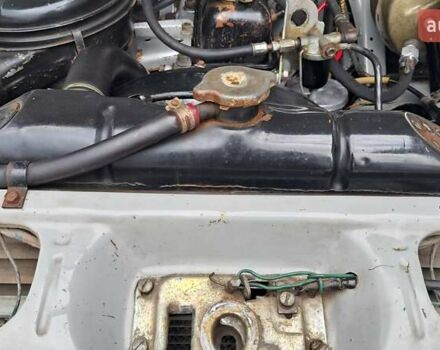 Сірий ГАЗ 24 Волга, об'ємом двигуна 2.5 л та пробігом 31 тис. км за 9800 $, фото 81 на Automoto.ua