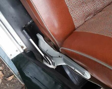 Зелений ГАЗ 24 Волга, об'ємом двигуна 2.4 л та пробігом 110 тис. км за 10000 $, фото 20 на Automoto.ua