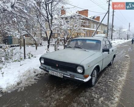 Зеленый ГАЗ 24 Волга, объемом двигателя 2.4 л и пробегом 100 тыс. км за 650 $, фото 1 на Automoto.ua