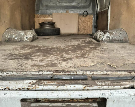 Білий ГАЗ 2705 Газель, об'ємом двигуна 2.46 л та пробігом 100 тис. км за 1100 $, фото 4 на Automoto.ua