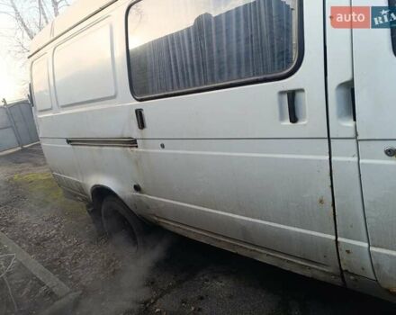 Білий ГАЗ 2705 Газель, об'ємом двигуна 2.46 л та пробігом 200 тис. км за 2000 $, фото 2 на Automoto.ua