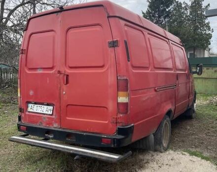 Червоний ГАЗ 2705 Газель, об'ємом двигуна 2.3 л та пробігом 361 тис. км за 2750 $, фото 4 на Automoto.ua