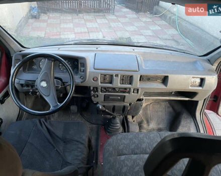 Красный ГАЗ 2705 Газель, объемом двигателя 2.5 л и пробегом 400 тыс. км за 2200 $, фото 17 на Automoto.ua