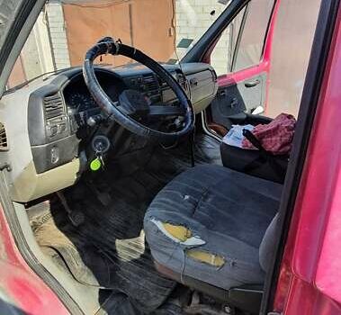 ГАЗ 2705 Газель 2007 в Киеве на Automoto.ua Красный ГАЗ 2705 Газель, объемом двигателя 2.4 л и пробегом 220 тыс. км за 1688 $, фото 9 на Automoto.ua