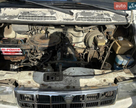 Білий ГАЗ 2752 Соболь, об'ємом двигуна 2.3 л та пробігом 35 тис. км за 1600 $, фото 5 на Automoto.ua