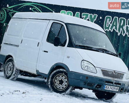 Белый ГАЗ 2752 Соболь, объемом двигателя 2.3 л и пробегом 221 тыс. км за 1900 $, фото 1 на Automoto.ua