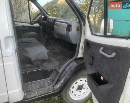 Белый ГАЗ 2752 Соболь, объемом двигателя 2.3 л и пробегом 130 тыс. км за 2500 $, фото 8 на Automoto.ua