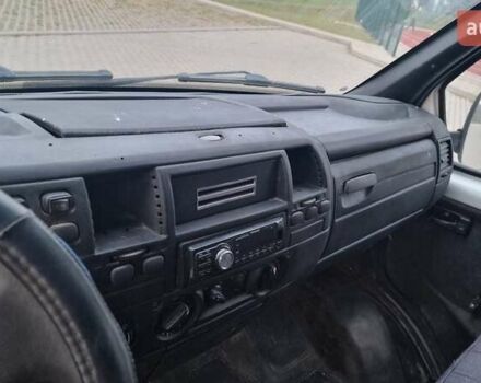 Белый ГАЗ 2752 Соболь, объемом двигателя 2.46 л и пробегом 214 тыс. км за 2200 $, фото 16 на Automoto.ua