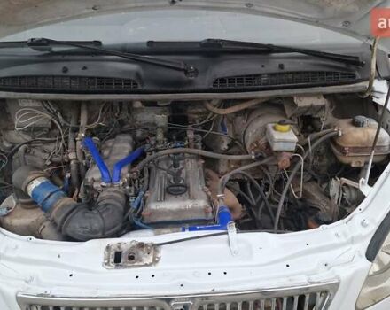 Белый ГАЗ 2752 Соболь, объемом двигателя 2.46 л и пробегом 214 тыс. км за 2200 $, фото 12 на Automoto.ua