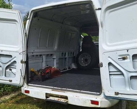 Белый ГАЗ 2752 Соболь, объемом двигателя 2.3 л и пробегом 88 тыс. км за 2300 $, фото 9 на Automoto.ua