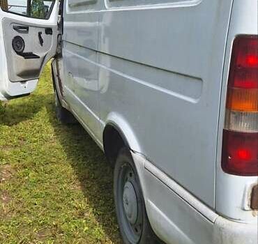 Белый ГАЗ 2752 Соболь, объемом двигателя 2.3 л и пробегом 88 тыс. км за 2300 $, фото 3 на Automoto.ua