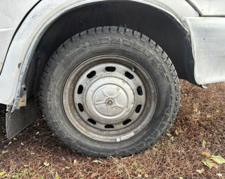 ГАЗ 2752 Соболь 1999 у Житомирі на Automoto.ua Білий ГАЗ 2752 Соболь, об'ємом двигуна 2.3 л та пробігом 35 тис. км за 1600 $, фото 2 на Automoto.ua