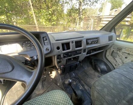 Білий ГАЗ 2752 Соболь, об'ємом двигуна 2.3 л та пробігом 200 тис. км за 1100 $, фото 3 на Automoto.ua