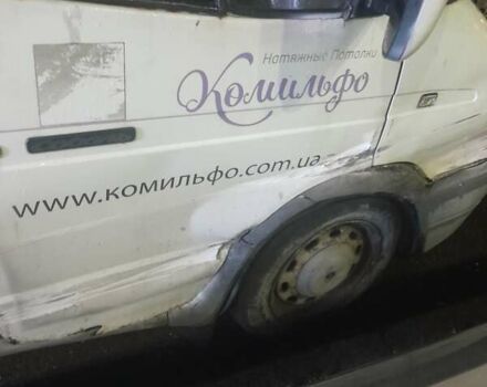 Белый ГАЗ 2752 Соболь, объемом двигателя 2.4 л и пробегом 640 тыс. км за 1000 $, фото 5 на Automoto.ua