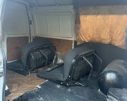 ГАЗ 2752 Соболь 2005 у Хороле на Automoto.ua Білий ГАЗ 2752 Соболь, об'ємом двигуна 0 л та пробігом 400 тис. км за 2000 $, фото 12 на Automoto.ua