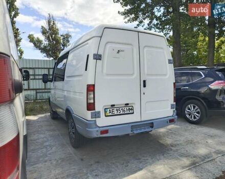 Білий ГАЗ 2752 Соболь, об'ємом двигуна 2.45 л та пробігом 244 тис. км за 2999 $, фото 4 на Automoto.ua