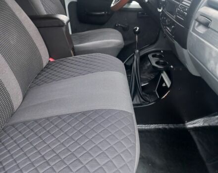 Білий ГАЗ 2752 Соболь, об'ємом двигуна 2.5 л та пробігом 190 тис. км за 2400 $, фото 4 на Automoto.ua