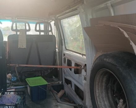 Белый ГАЗ 2752 Соболь, объемом двигателя 2.4 л и пробегом 193 тыс. км за 1700 $, фото 5 на Automoto.ua