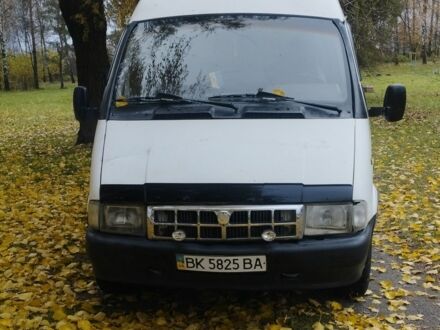 Белый ГАЗ 2752 Соболь, объемом двигателя 2.3 л и пробегом 150 тыс. км за 1300 $, фото 1 на Automoto.ua