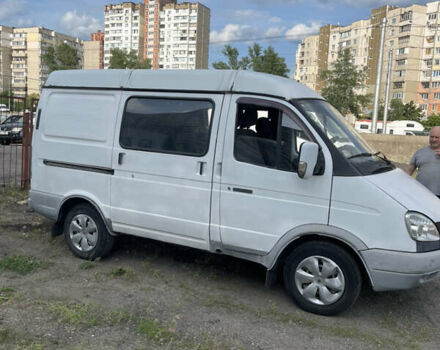 Белый ГАЗ 2752 Соболь, объемом двигателя 2.5 л и пробегом 325 тыс. км за 2400 $, фото 1 на Automoto.ua
