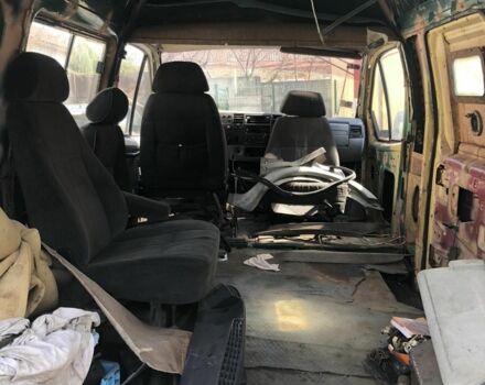 Бежевий ГАЗ 2752 Соболь, об'ємом двигуна 2.4 л та пробігом 170 тис. км за 1050 $, фото 7 на Automoto.ua