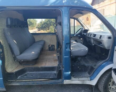 ГАЗ 2752 Соболь 2002 у Кам'янське (Дніпродзержинськ) на Automoto.ua Синій ГАЗ 2752 Соболь, об'ємом двигуна 2.3 л та пробігом 200 тис. км за 2100 $, фото 4 на Automoto.ua