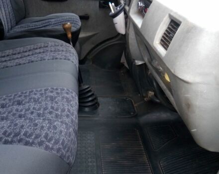 Синій ГАЗ 2752 Соболь, об'ємом двигуна 2.9 л та пробігом 105 тис. км за 2200 $, фото 3 на Automoto.ua